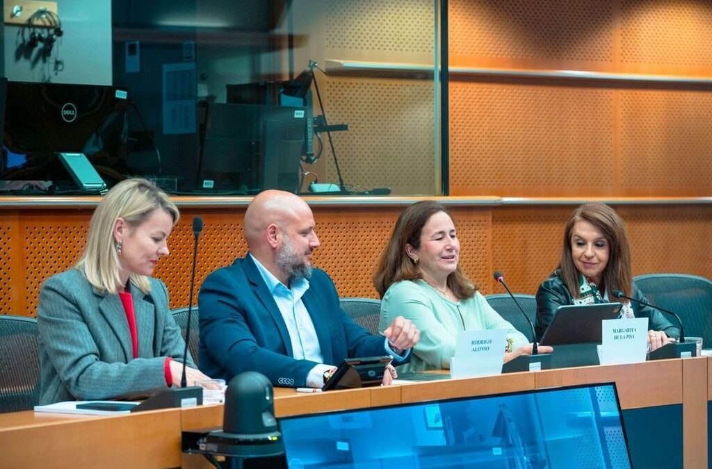 Solidaridad y VOX Europa unen fuerzas en Bruselas para poner en valor la función social de la empresa
